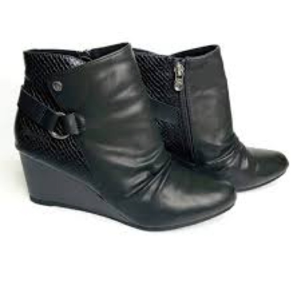 Black Women's Wedge Ankle Boots - Comfortable!!! Zip Closure